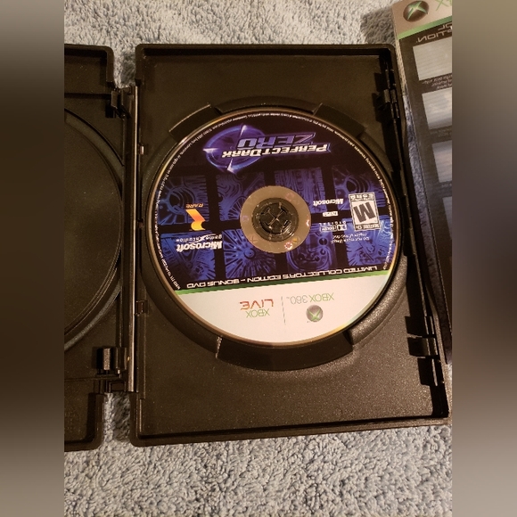 LIMITED COLLECTORS EDITION "PERFECT DARK ZERO FOR XBOX  360 - Picture 14 of 17